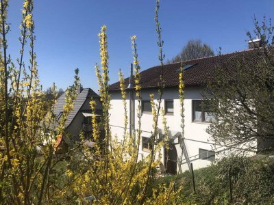 Großzügiges Haus mit 11 Zimmern und Garage in Tettnang