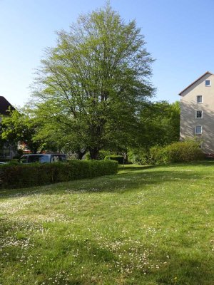 Sehr gepflegte, sonnige Wohnung mit Loggia und Blick ins Grüne im beliebten Göttingen -Geismar !