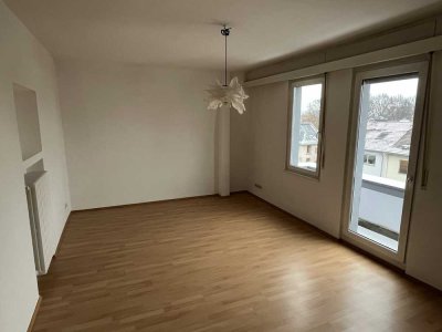 schöne Wohnung in zentraler Lage