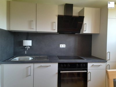 3-Zimmer-Dachgeschosswohnung mit Balkon und herrlicher Aussicht ab sofort zu mieten