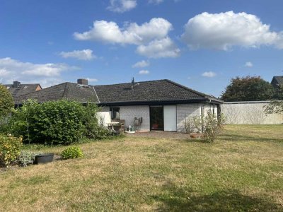 KARSTEN IMMOBILIEN ermöglicht Ihnen: ein Bungalow im Grünen von Uetze / Hänigsen