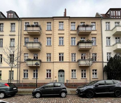 Durch Zusammenlegung: 4,5-Zimmer-Eigentumswohnung in einem sanierten Altbau in Potsdam-Babelsberg