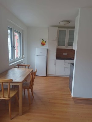 Verkehrsgünstig gelegene, clever aufgeteilte 2 - Zimmer Wohnung in 1170 Wien, nahe Elterleinplatz – 720 € inkl. BK