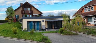 Attraktive 2-Zimmer-Erdgeschosswohnung mit Einbauküche in Meinborn