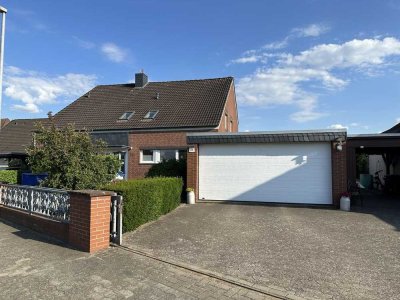 Kleinburgwedel: 2-Familienhaus mit Traumgarten und Garage
