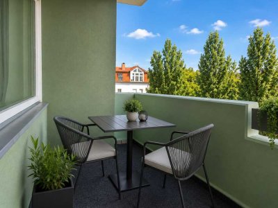 2-Zimmer-Wohnung mit Balkon, Aufzug und Stellplatz in Berlin-Lankwitz, sofort bezugsfrei