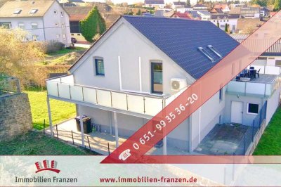 Schillingen: Umfangreich in 2021 saniertes Traumhaus mit Garten, Garage, Balkon & Dachterrasse – Pro