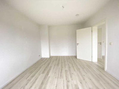 Bald verfügbar! Neu sanierte 2-Zimmer-Wohnung im Erdgeschoss in Reinkenhagen