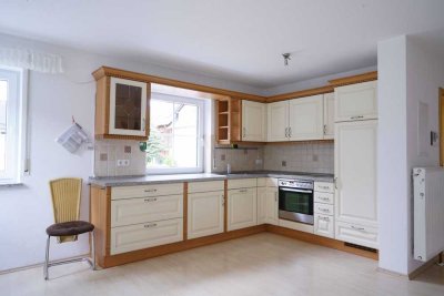 Ansprechende und gepflegte 3-Raum-EG-Wohnung mit EBK in Bad Grönenbach