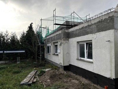 Bauen und sparen – Rohbau mit Entwicklungsmöglichkeiten.