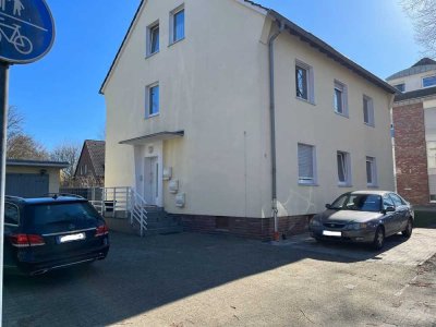 3 Zim. - DG Whg. - 65qm - Stellplatz - Einbauküche - Citynah