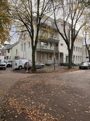 ***LIVE24WEST Premium Apartments ***