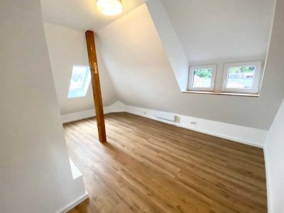 Erstbezug: Charmante 2-Zimmer-Wohnung im Dachgeschoss - Top Lage Wiesbaden-Sonnenberg