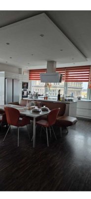 280m² Penthouse Wohnung nähe City Luxuriöse ausstatung