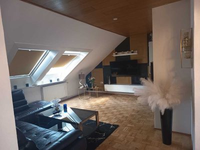 75qm Dachgeschosswohnung mit Balkon: 3-Zimmer im Wesertor