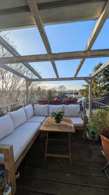 Einmalige Gelegenheit: Dachgeschoss Maisonette in Konradshöhe, Berlin Reinickendorf