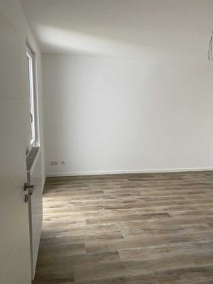 Ansprechende 2-Zimmer-Wohnung mit EBK in Troisdorf