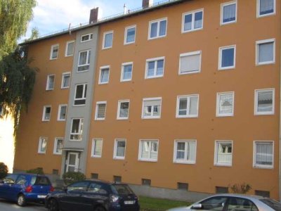 Renovierte 3-Zimmer-Wohnung mit Balkon in zentraler Lage!