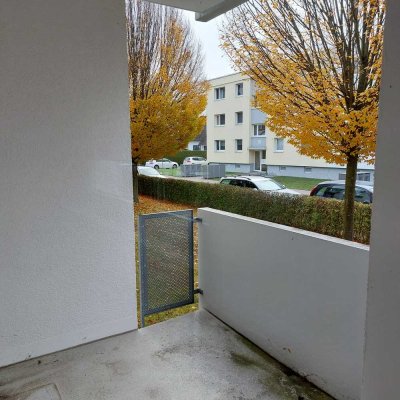 Renovierungsbedürftige 3 Zimmer Wohnung mit Balkon