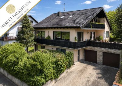 Charmantes Dreifamilienhaus in ruhiger Lage von Oberdürrbach