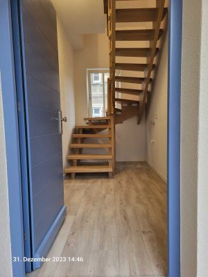 2 Zimmer, Wohnküche  und Bad