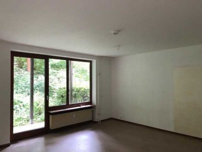 1 Zimmer-Küche-Bad-Wohnung mit Terrasse