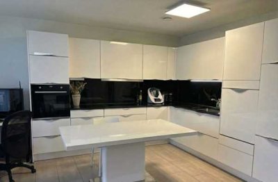 Moderne und neuwertige 4-Zimmer-Neubauwohnung