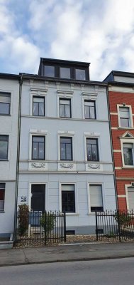 Charmante 1-Zimmer-Wohnung – kernsaniert & voll möbliert