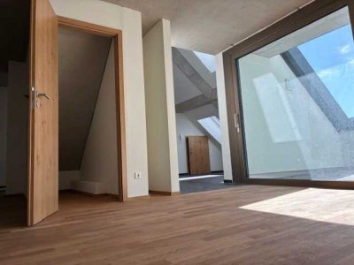 sonnige Neubau Penthouse Wohnung