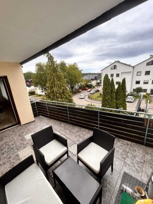 Modernisierte 3-Zimmer-Wohnung mit Balkon und Einbauküche +KFZ STELLPLATZ in LEONBERG