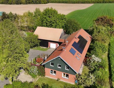 Traumhaftes Einfamilienhaus mit Einliegerwohnung und großem Garten
