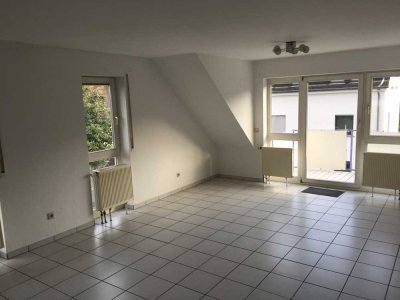 Charmante 2-Zimmer Dachgeschosswohnung in Elz