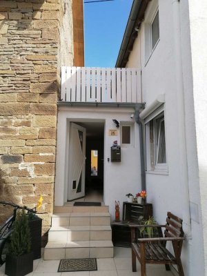 Freundliches und saniertes 3,5-Zimmer-Einfamilienhaus mit EBK in Löchgau