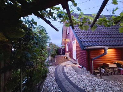 Wohlfühlen garantiert - EFH + Garten + 2 Stellplätze - sofort verfügbar!