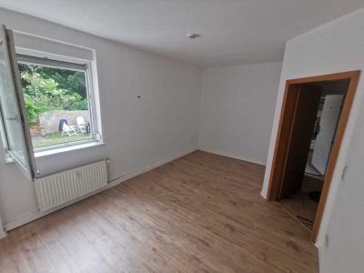 500 € - 102.0 m² - 3.0 Zi.