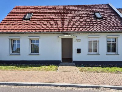 Charmantes Siedlungshaus nahe Burg Rabenstein