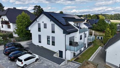 Helle 4-Zimmer Dachgeschosswohnung mit großem Balkon und Blick ins Grüne
