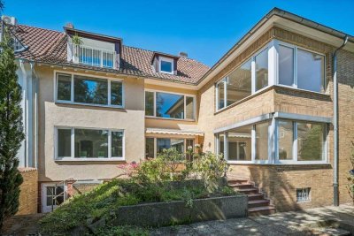 Erstbezug: Charmante DG-Wohung mit Loftcharakter & Balkon nahe den Herrenhäuser Gärten