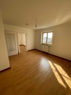 Helle 2-Zimmer-Wohnung im Dreifaltigkeitsviertel