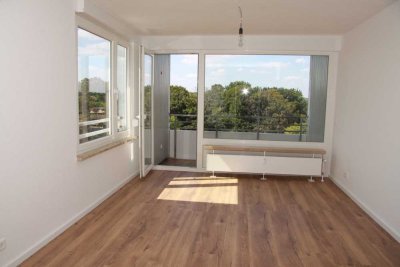 3-Zimmer-Wohnung mit Balkon in Leverkusen, saniert&modernisiert.