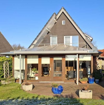 Einfamilienhaus mit großem Wintergarten