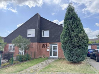 Kalkar: Attraktive Kapitalanlage in Altkalkar -  Solide Doppelhaushälfte mit Garage