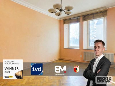 4,5-Zimmer-Altbauwohnung mit Balkon und Gestaltungspotenzial in Augsburg