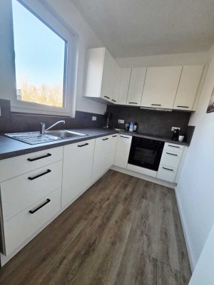 Exklusive 2-Zimmer-Einliegerwohnung mit Einbauküche – Bezugsfrei ab 01.02.2026