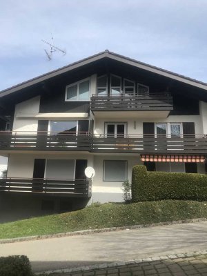 Freundliche helle 3-Zimmer-Wohnung mit großem Balkon in Burgberg i.Allgäu