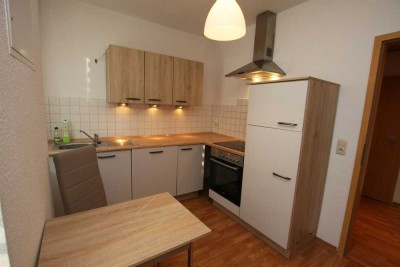 Möblierte 2-Raum-Maisonette-Wohnung fertig zum Einziehen