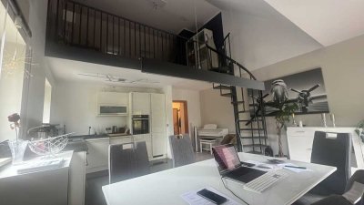 Exklusive 3-Zimmer-Maisonette-Wohnung mit Balkon und Einbauküche in Schrobenhausen