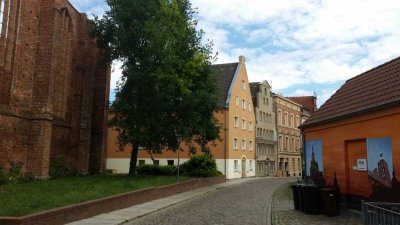 ++ Wohnen mitten der Stralsunder Altstadt ++