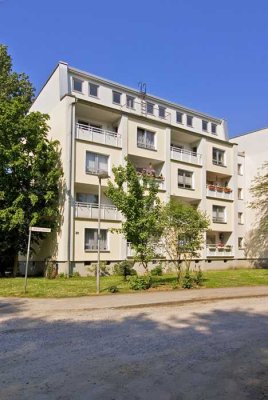Etwas geräumiger gesucht? 4,5 Zimmer Wohnung mit Balkon und Wannenbad