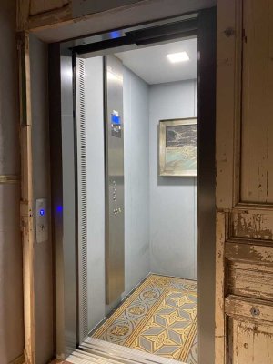 Stilvolle, neuwertige 1-Zimmer-Wohnung mit gehobener Innenausstattung mit Balkon und EBK in Krefeld